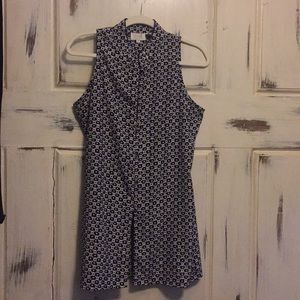 Go Softly tunic style blouse. Size M